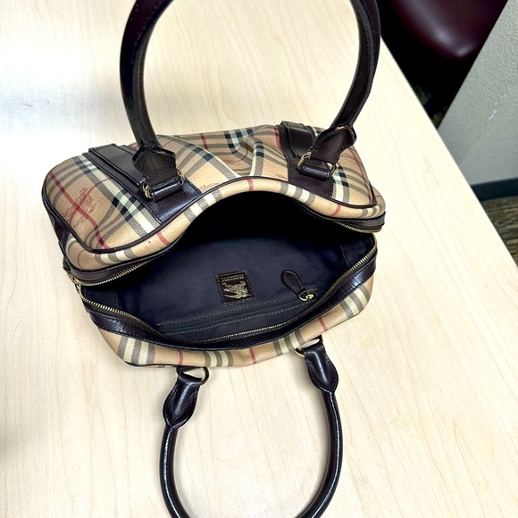 WOW - Authentic Burberry Satchel = GREAT FOR DATE NIGHT OR GIRL NIGHT OUT! WOW!! - Picture 13 of 14